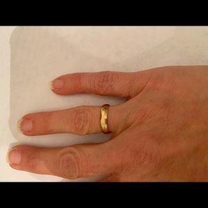 10k Gold Wedding Band